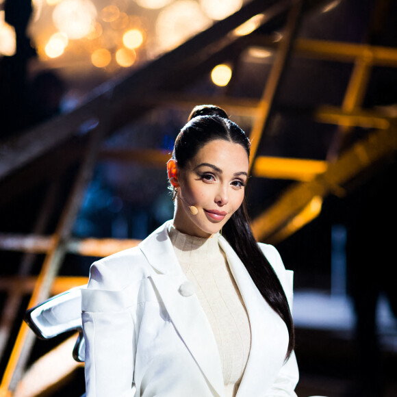 Exclusif - Nabilla - Enregistrement de l'émission "La Chanson secrète 10" au 1er étage de la Tour Eiffel à Paris, diffusée le 22 janvier sur TF1 à 21h10