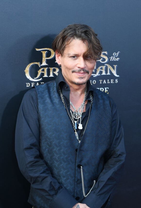 Johnny Depp à la première de "Pirates of the Caribbean: Dead Men Tell No Tales" à Shanghai Disneyland. Chine, Shanghai, le 11 mai 2017. © TPG via Zuma Press/Bestimage