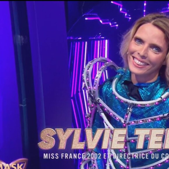 Sylvie Tellier dans "Mask Singer 2022", le 15 avril 2022