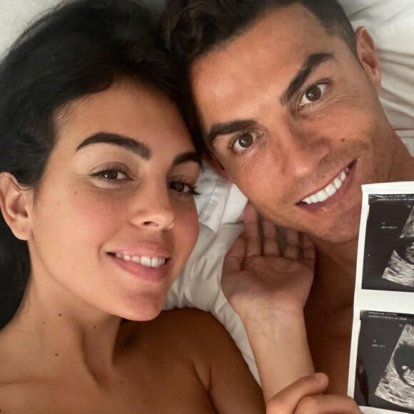 Cristiano Ronaldo a annoncé attendre une nouvelle paire de jumeaux avec sa compagne Georgina Rodriguez - Instagram