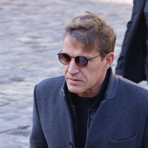 Benjamin Castaldi - Arrivées à la messe funéraire en hommage à Bernard Tapie en l'église Saint-Germain-des-Prés à Paris. Le 6 octobre 2021 © Jacovides-Moreau / Bestimage