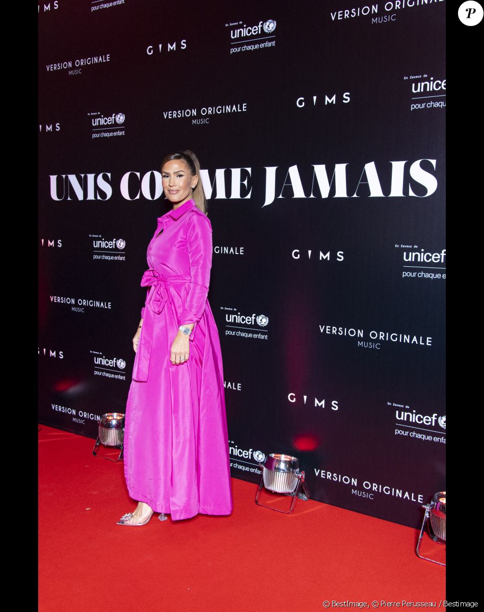 Vitaa au photocall de la soirée "Unis comme jamais" au profit de l'Unicef, au pavillon Cambon à Paris. Le 8 novembre 2021. © Pierre Perusseau / Bestimage
