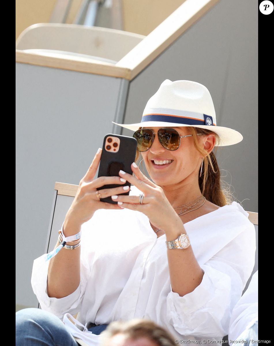 Vitaa dans les tribunes des internationaux de France Roland Garros à Paris le 12 juin 2021. © Dominique Jacovides / Bestimage