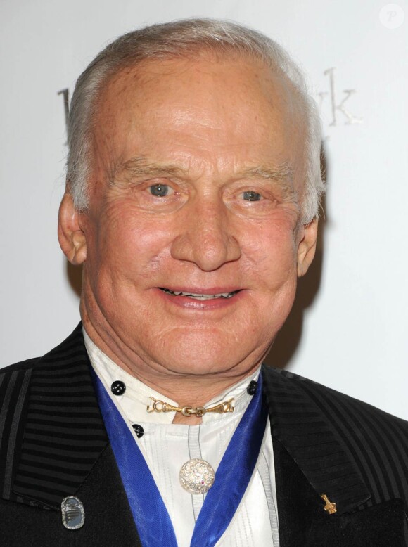 Buzz Aldrin à l'occasion des Living Legends of Aviation Awards, qui se sont tenus au Beverly Hills Hotel de Los Angeles, le 22 janvier 2010.