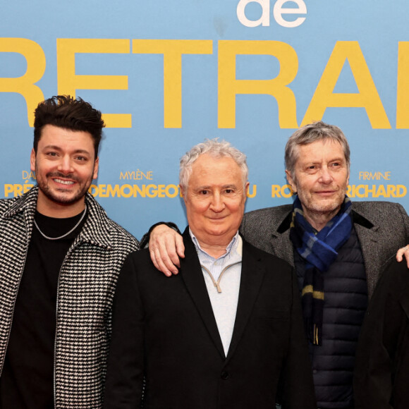 Firmine Richard, Marianne Garcia, Kev Adams, Daniel Prévost, Thomas Gilou, Liliane Rovère, Mylene Demongeot - Avant-première du film "Maison de retraite" au cinéma Le Grand Rex à Paris le 10 Février 2022. © Rubens Hazon/Bestimage