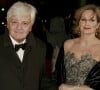 En France, à Paris, lors de le 31ème nuit des César 2006 au Théâtre Du Châtelet , Jacques Perrin et sa femme Valentine le 25 février 2006.