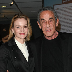 Thierry Ardisson et sa femme Audrey Crespo-Mara - Vernissage de l'exposition Jean Gabin à l'Espace Landowski / Musée des Années 30 à Boulogne-Billancourt le 8 mars 2022. © Coadic Guirev/Bestimage