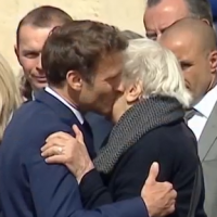 Hommage national à Michel Bouquet : sa veuve Juliette Carré digne et soutenue par Brigitte et Emmanuel Macron