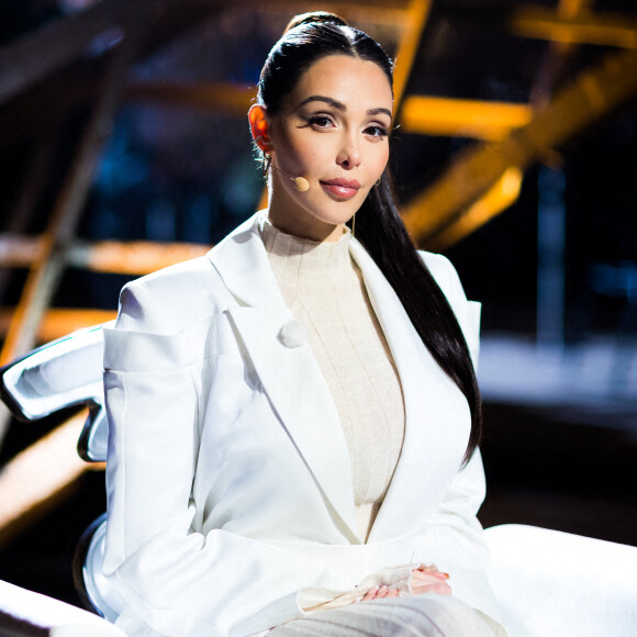 Exclusif - Nabilla Benattia - Enregistrement de l'émission "La Chanson secrète 10" au 1er étage de la Tour Eiffel à Paris, diffusée le 22 janvier sur TF1 à 21h10 © Tiziano Da Silva / Bestimage