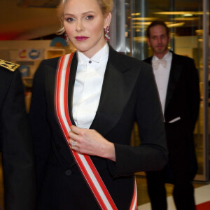 La princesse Charlène de Monaco - Arrivées à la soirée de gala à l'occasion de la fête nationale monégasque au Grimaldi Forum à Monaco le 19 novembre 2019. Cette année, c'est le l'opéra Lucia di Lammermoor qui est joué sur la scène de la salle des Princes. © Bruno Bebert / Pool Monaco / Bestimage 