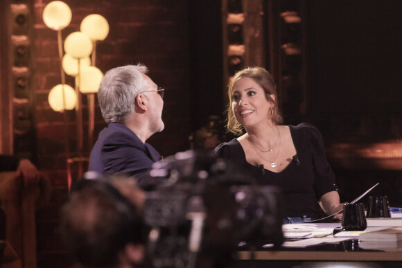 Exclusif - Laurent Ruquier, Léa Salamé - Sur le plateau de l'émission OEED (On Est En Direct) présentée par L.Salamé et L.Ruquier - Paris le 23/04/2022 - © Jack Tribeca / Bestimage