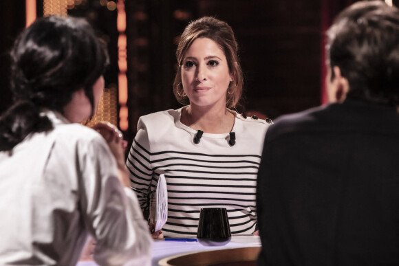 Exclusif - Léa Salamé sur le plateau de l'émission "On Est En Direct" (OEED), présentée par L.Salamé et L.Ruquier, diffusée en direct sur France 2, à Paris, France, le 22 janvier 2022. © Jack Tribeca/Bestimage