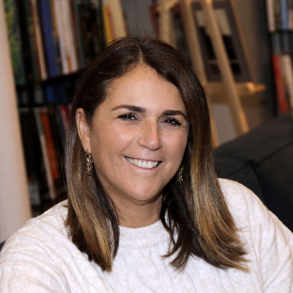 Portrait de Valérie Benaïm à la librairie Gros Calin à Paris le 21 janvier 2022. © Cédric Perrin / Bestimage 
