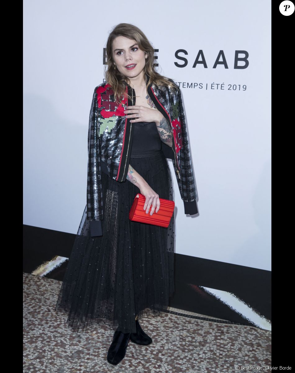 Coeur de Pirate au défilé Elie Saab PAP femme printemps-été 2019 à Paris, le 28 septembre 2018. © Olivier Borde / Bestimage