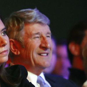 Sarah Knafo et Philippe De Villiers - Le candidat à la présidence du parti d'extrême droite français "Reconquête!", Eric Zemmour lors de son rassemblement électoral au Grand Palais à Lille, France, le 5 février 2022