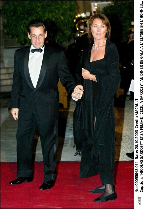 Cécilia et Nicolas Sarkozy - Dîner en l'honneur du roi Albert II de Belgique en 2003