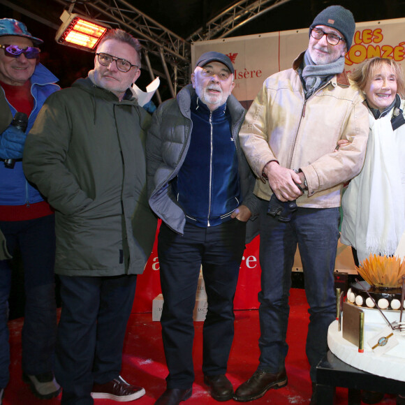 Bruno Moynot, Thierry Lhermitte, Gérard Jugnot, Marie-Anne Chazel et le réalisateur Patrice Leconte et le producteur Yves Rousset-Rouard - 40ème anniversaire des "Bronzés font du ski", avec la présence des acteurs et du réalisateur à Val d'Isère le 11 Janvier 2020. © Pascal Fayolle / Bestimage.