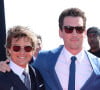 Tom Cruise, Miles Teller et sa femme Keleigh Sperry - Première du film "Top Gun : Maverick" au musée de l'USS Midway à San Diego en Californie. Le 4 mai 2022 