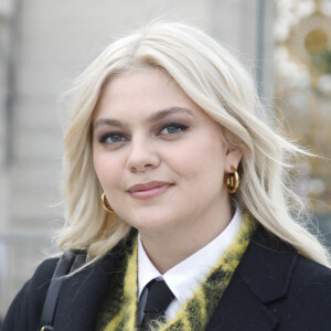 Louane Emera - Arrivées au défilé Dior Femme Automne/Hiver lors de la Fashion Week de Paris, France © Denis Guignebourg/Bestimage 