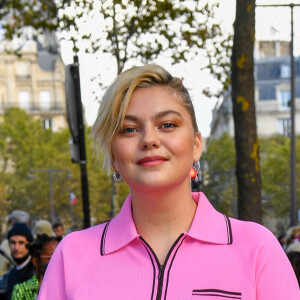 Louane Emera arrive au défilé de mode Miu Miu lors de la Fashion Week printemps/été 2022 à Paris, France, le 5 octobre 2021. © Veeren Ramsamy-Christophe Clovis/Bestimage 