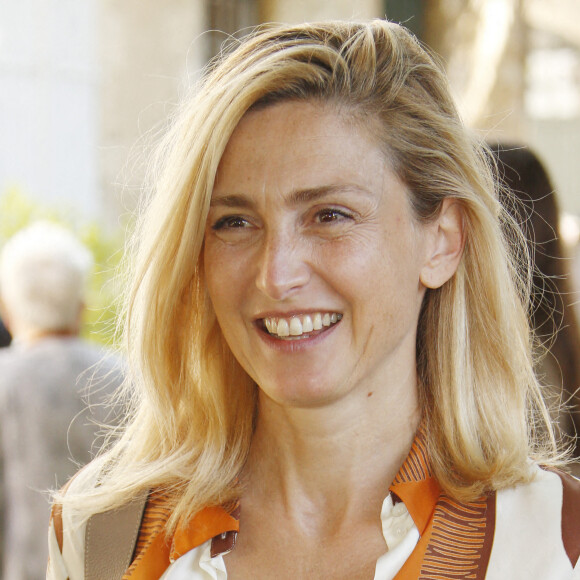 Julie Gayet - Personnalités lors de la 14ème édition du Festival du Film Francophone d'Angoulême © Christophe Aubert via Bestimage