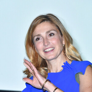 Julie Gayet, membre du jury - 3ème cérémonie de remise du prix "Alice Guy" au cinéma Max Linder à Paris. Le 10 septembre 2020 