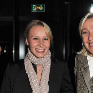 Marion Maréchal et Marine Le Pen - Cocktail dînatoire pour célébrer les 9 ans de "L'Aventure" a Paris le 13 novembre 2012.
