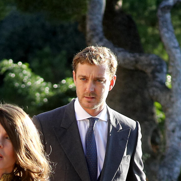 Charlotte Casiraghi, Pierre Casiraghi - Arrivées en la cathédrale de Monaco pour la messe d'action de grace avec Te Deum lors de la la fête nationale de Monaco le 19 novembre 2021. © Dominique Jacovides / Bruno Bebert / Bestimage