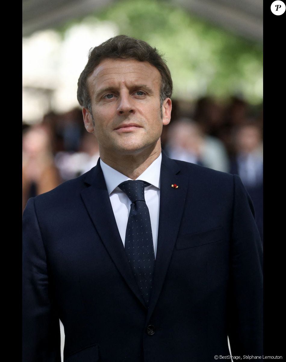 Le président français Emmanuel Macron durant la Cérémonie pour la Journée nationale des mémoires de la traite, de l'esclavage et de leurs abolitions, au jardin du Luxembourg, à Paris, France, le 10 mai 2022.
