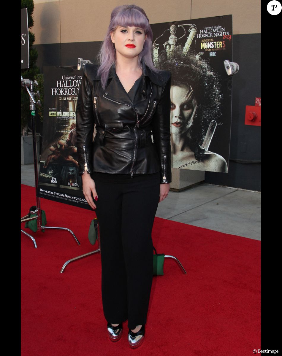 Kelly Osbourne - People sur le tapis rouge du " Halloween Horror Nights " a Los Angeles Le 21 septembre 2013