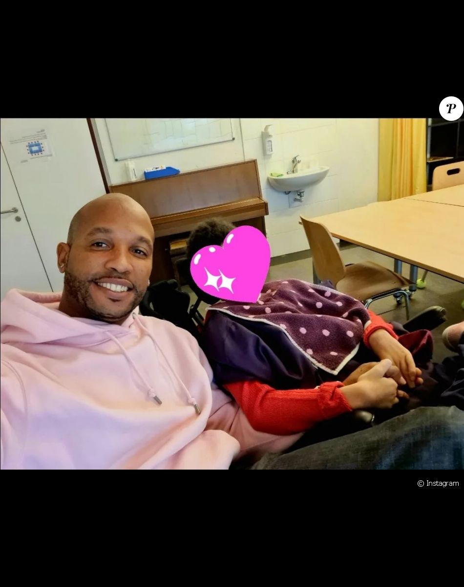 Frédérick de "Mariés au premier regard" pose avec sa fille Ambre