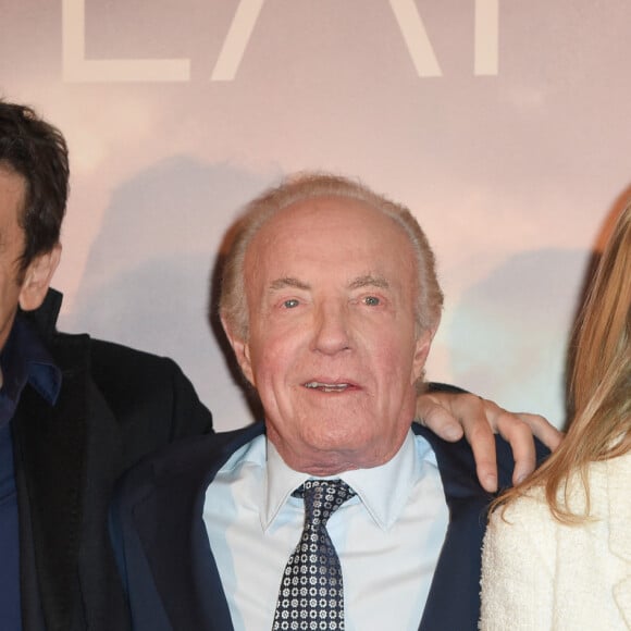 Patrick Bruel, James Caan et Amanda Sthers (réalisatrice) à l'avant-première du film "Holy Lands" au cinéma UGC Normandie à Paris, France, le 4 décembre 2018. © Coadic Guirec/Bestimage 