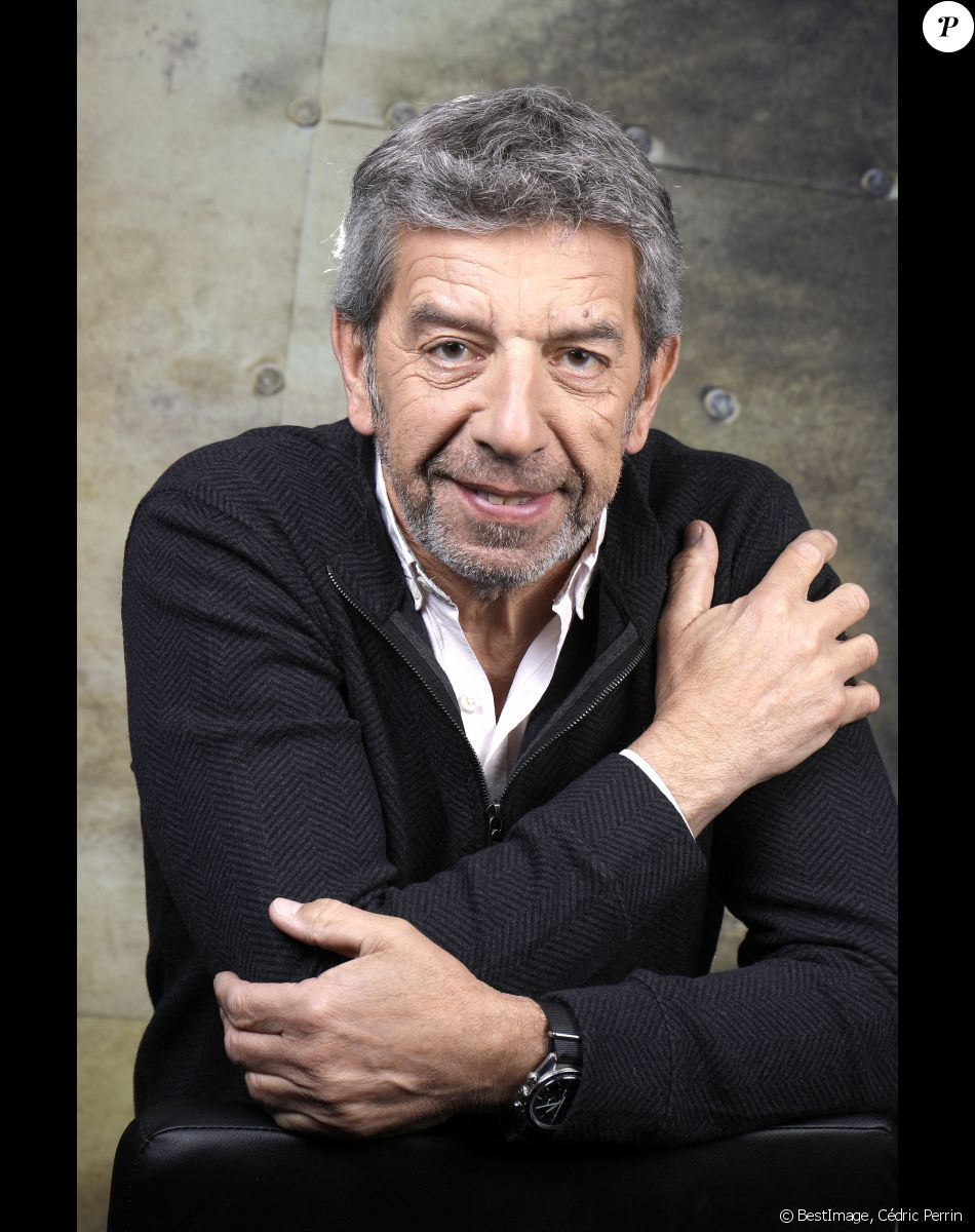 Portrait de Michel Cymès lors de l'émission "Chez Jordan" à Paris le 8 avril 2022. © Cédric Perrin / Besetimage