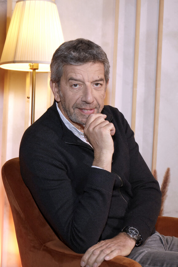 Exclusif - Le docteur Michel Cymes lors de l'enregistrement de l'émission "Chez Jordan" à Paris le 8 avril 2022. © Cédric Perrin/Bestimage
