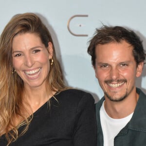 Juan Arbelaez et sa femme Laury Thilleman - Projection du film "Dune" au cinéma Le Grand Rex à Paris, le 6 septembre 2021. © Veeren/Bestimage