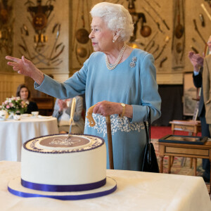 La reine Elisabeth II quitte Sandringham House, qui est la résidence de la reine à Norfolk, après une réception avec des représentants de groupes communautaires locaux pour célébrer le début du Jubilé de platine.Le 5 février 2022. 