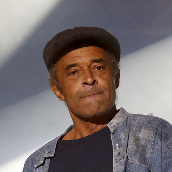 Yannick Noah assite à la 13ème édition de Glisse en Coeur, événement caritatif au profit de l'association "MEEO" l'Association annécienne, Mon École Extra Ordinaire a mis en oeuvre un modèle innovant, en faveur des enfants présentant des troubles du neuro- développement.Stéphane Thébaut est le parrain de Glisse en Coeur, Le Grand-Bornand, Haute-Savoie, France, le 19 mars 2022. © Pascal Fayolle/Bestimage