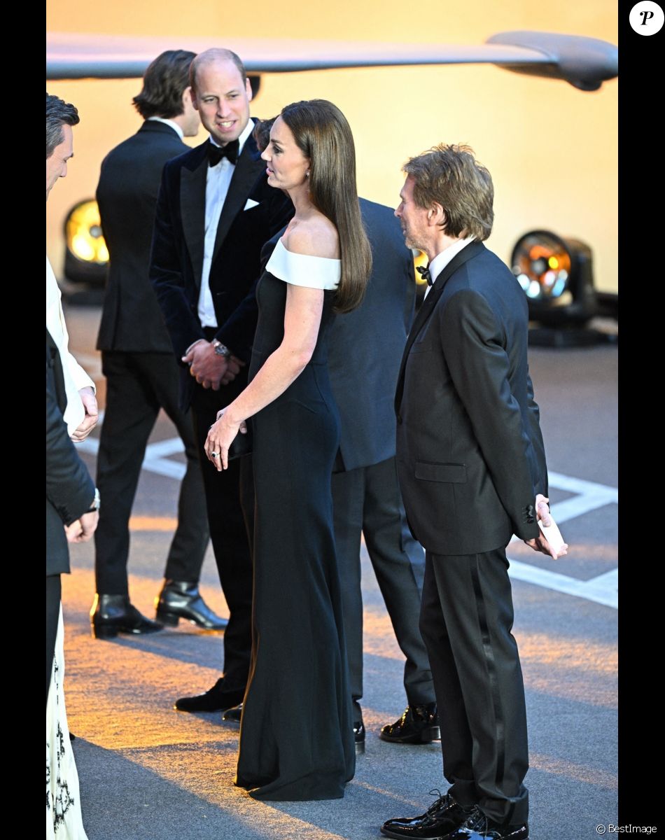 Le prince William, duc de Cambridge, Kate Catherine Middleton, duchesse de Cambridge, Tom Cruise - Première du film "Top Gun : Maverick" à Londres. Le 19 mai 2022
