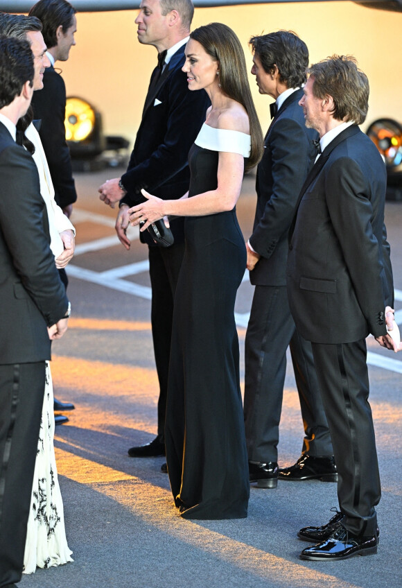 Le prince William, duc de Cambridge, Kate Catherine Middleton, duchesse de Cambridge, Tom Cruise - Première du film "Top Gun : Maverick" à Londres. Le 19 mai 2022