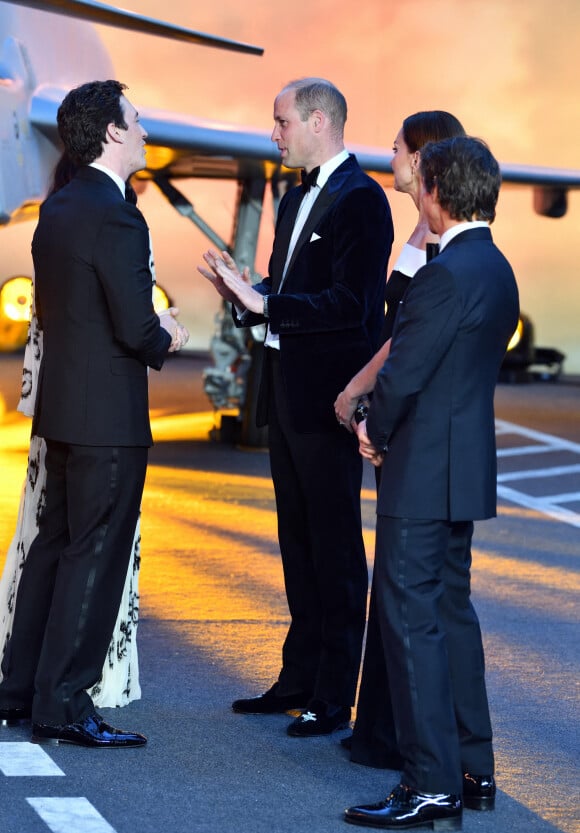 Miles Teller, le prince William, duc de Cambridge, Kate Catherine Middleton, duchesse de Cambridge, Tom Cruise - Première du film "Top Gun : Maverick" à Londres. Le 19 mai 2022  