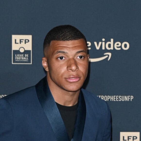 Kylian Mbappé - Photocall de la cérémonie des Trophées UNFP 2022 au Pavillon Gabriel à Paris le 15 mai 2022. © Coadic Guirec/Bestimage