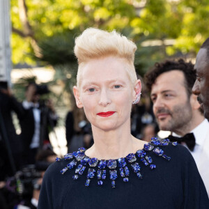 Tilda Swinton - Montée des marches du film " Three Thousand Years of Longing (3000 ans à t'attendre) " lors du 75ème Festival International du Film de Cannes. Le 20 mai 2022 © Cyril Moreau / Bestimage 