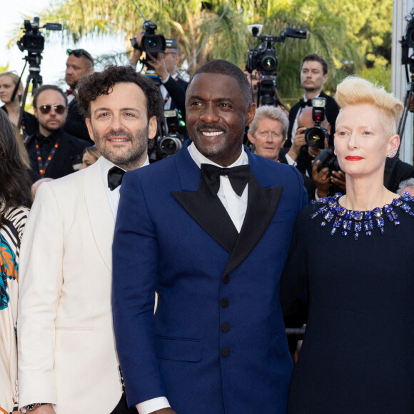 Idris Elba, Tilda Swinton - Montée des marches du film " Three Thousand Years of Longing (3000 ans à t'attendre) " lors du 75ème Festival International du Film de Cannes. Le 20 mai 2022 © Olivier Borde / Bestimage 