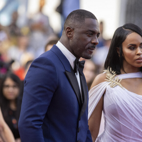 Idris Elba et sa femme Sabrina - Montée des marches du film " Three Thousand Years of Longing (3000 ans à t'attendre) " lors du 75ème Festival International du Film de Cannes. Le 20 mai 2022 © Cyril Moreau / Bestimage 