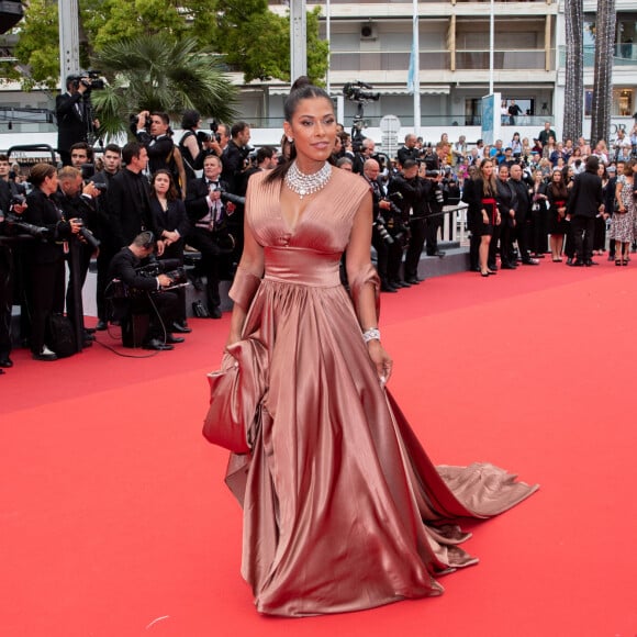 Ayem Nour - Montée des marches du film " Les Amandiers " lors du 75ème Festival International du Film de Cannes. Le 22 mai 2022 © Cyril Moreau / Bestimage 