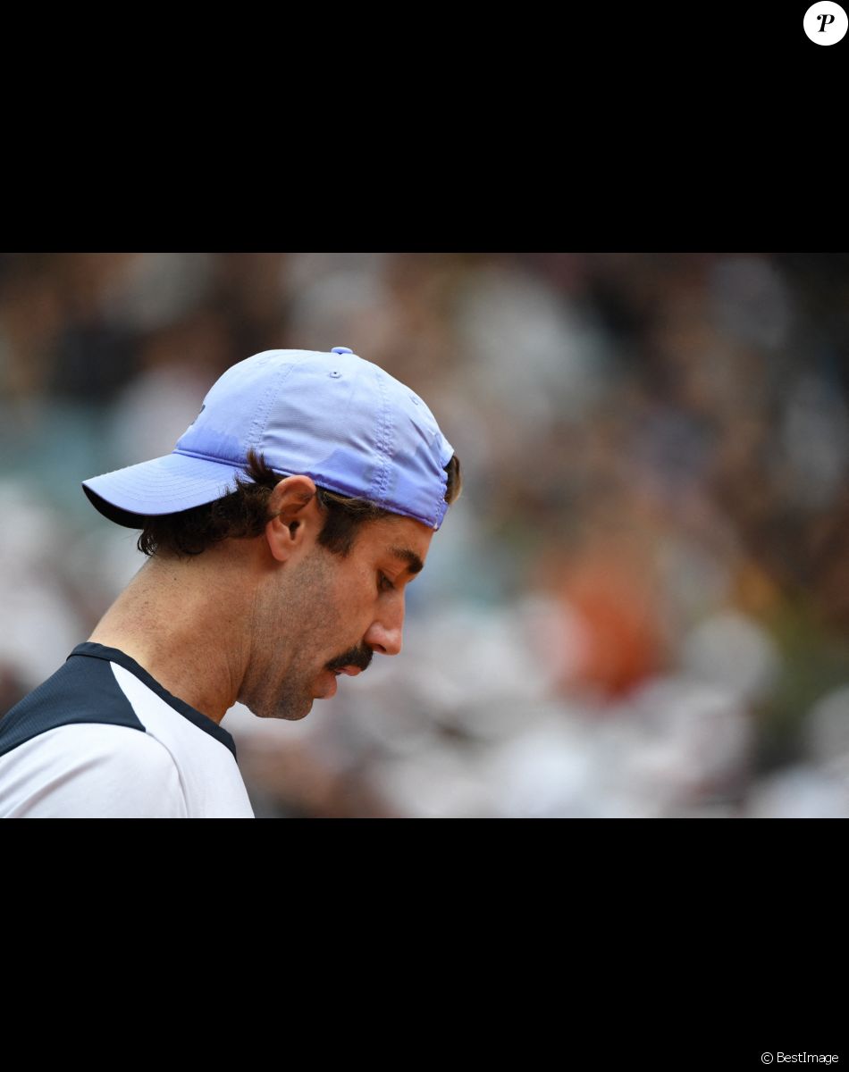 Jordan Thompson - Australie - - Premier tour masculins des Internationaux de France de Roland Garros, à Paris, France, le 23 mai 2022. © Chryslene Caillaud/Panoramic/Bestimage Men First round of Roland Garros tennis tournament in Paris, France, on May 23rd, 2022.