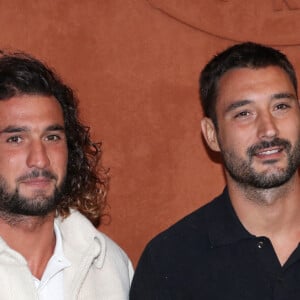 Lucas Frérot et son frère Jérémy Frérot au village (Jour 2) lors des Internationaux de France de Tennis de Roland Garros 2022, à Paris, France, le 23 mai 2022. © Bertrand Rindoff/Bestimage