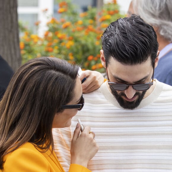 Sofia Essaïdi et son compagnon Adrien Galo - Photocall du film "Nostalgia" lors du 75e Festival International du Film de Cannes, le 25 mai 2022. © Cyril Moreau / Bestimage