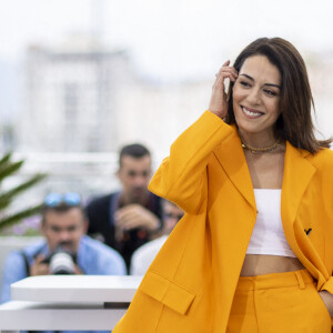 Sofia Essaïdi - Photocall du film "Nostalgia" lors du 75e Festival International du Film de Cannes, le 25 mai 2022. © Cyril Moreau / Bestimage