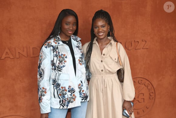 Karidja Touré et son amie Amiante Sacko au village lors des Internationaux de France de Tennis de Roland Garros 2022 (jour 6), à Paris, France, le 27 mai 2022. © Bertrand Rindoff/Bestimage 